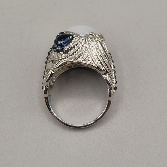 Moonstone Style Blue Rhinestone Cocktail Statement Ring Silver Tone Setting Size - Picture 2 of 9